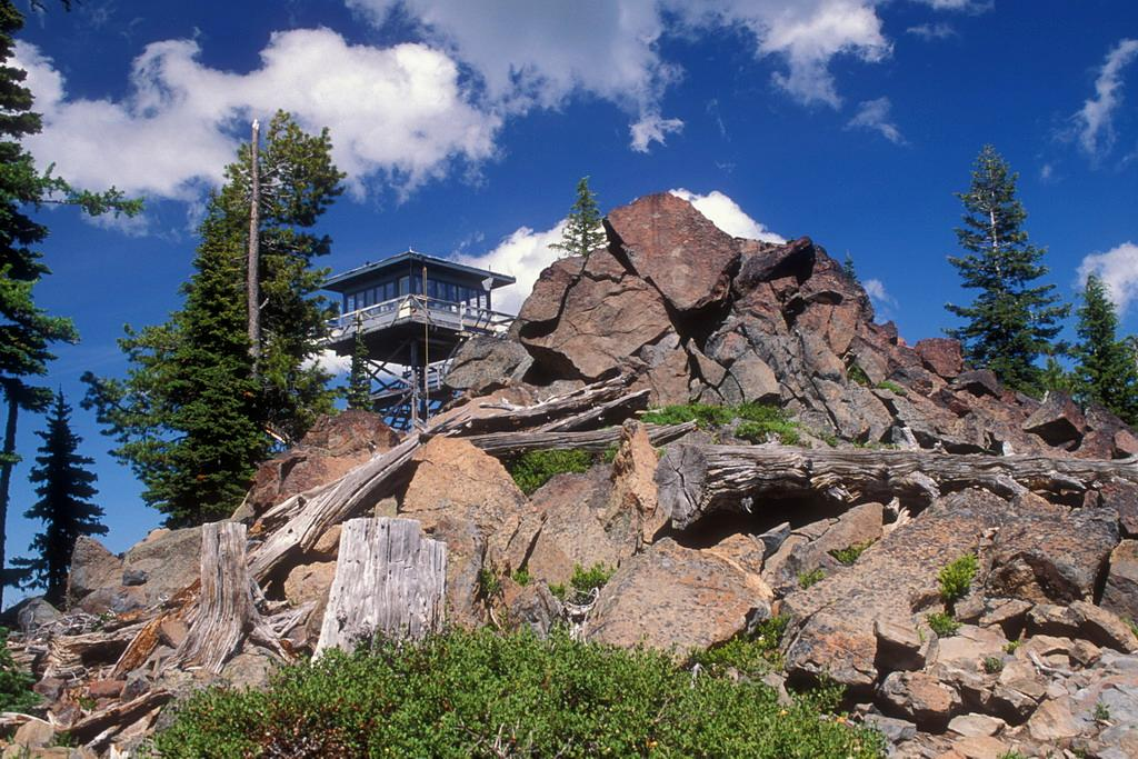 Flag Point Lookout in Mt. Hood National Forest reopening